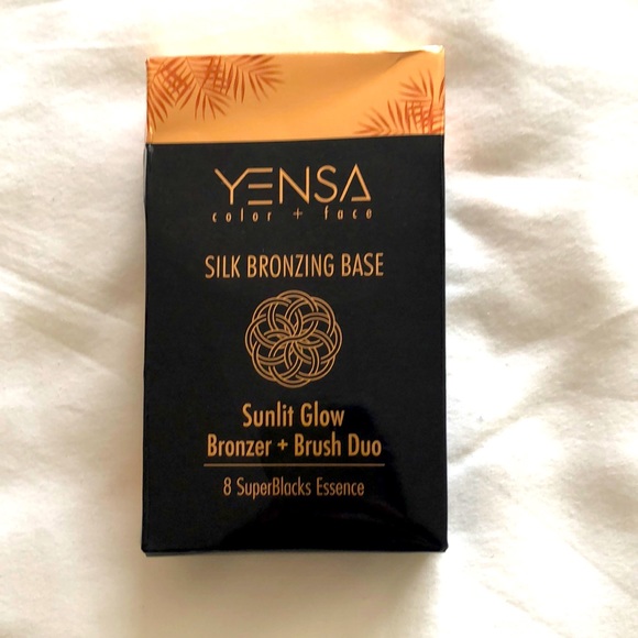 Bronzing base - Picture 1 of 2